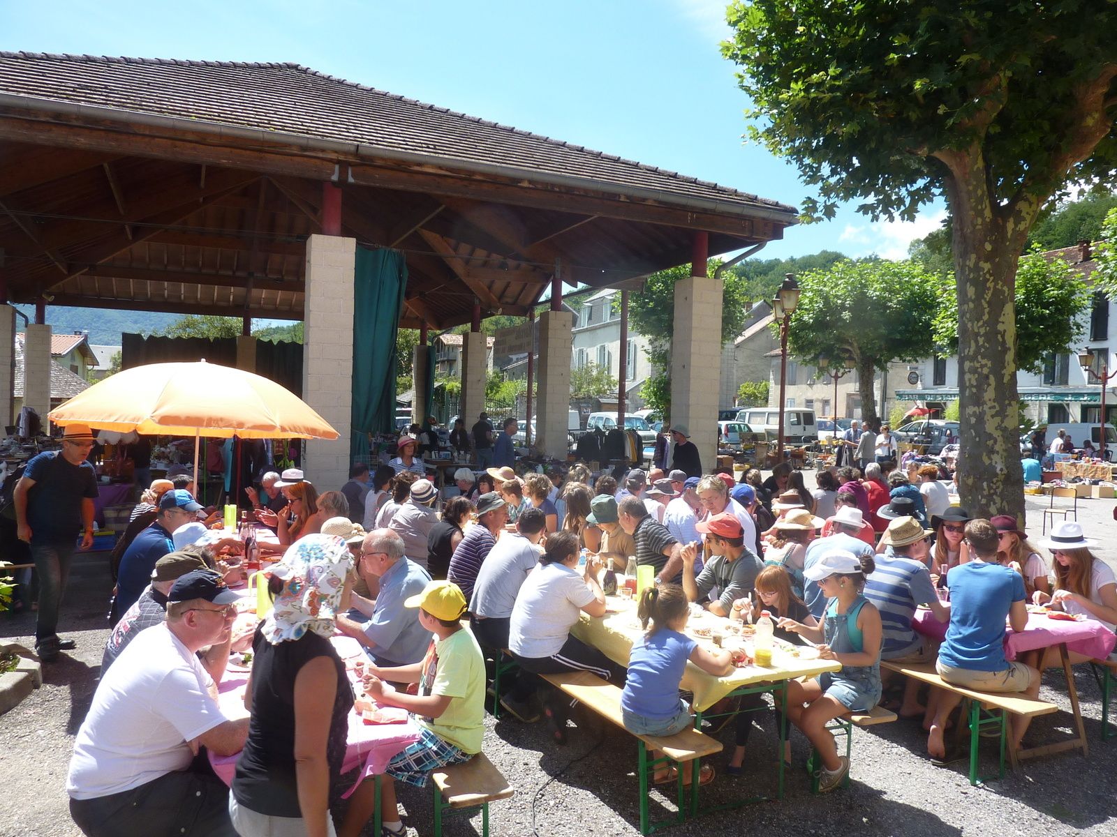 VIDE GRENIERS Dimanche 15 Juillet